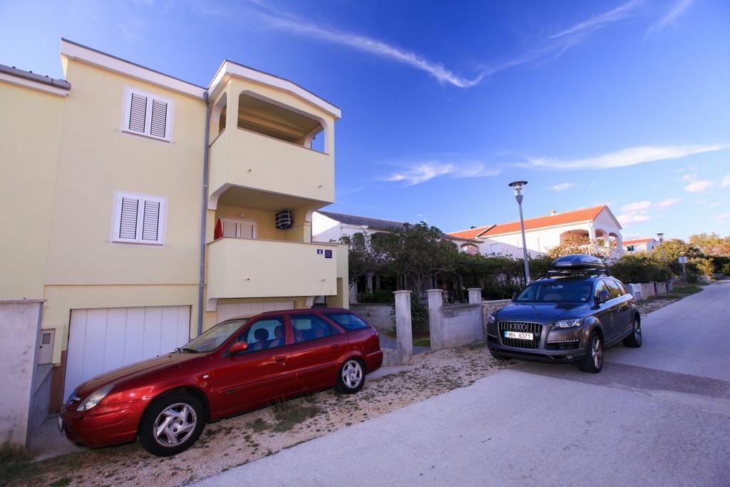 Apartments Franc Povljana Ngoại thất bức ảnh
